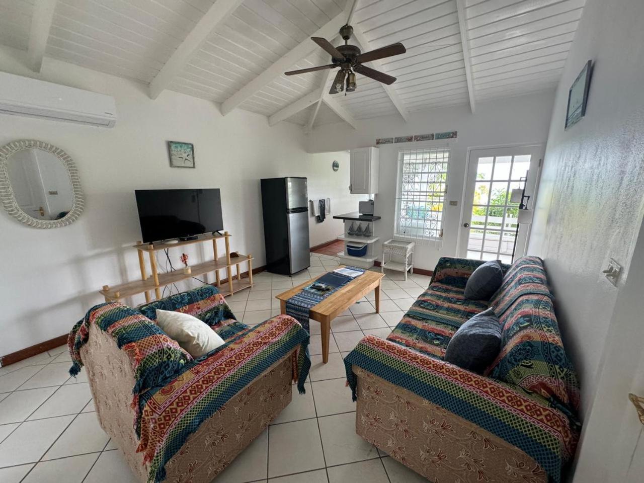 Halcyon Heights Condominium Dickenson Bay Zewnętrze zdjęcie